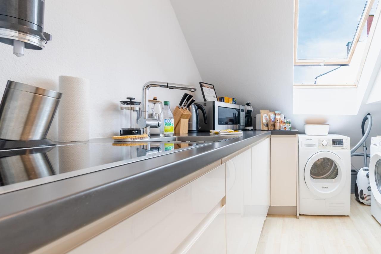 Home By Doni I Serviced Apartments I Ruhig I Zentral Nahe Rmcc, Staatsheater & Landtag ヴィースバーデン エクステリア 写真