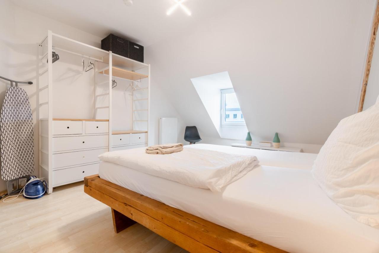 Home By Doni I Serviced Apartments I Ruhig I Zentral Nahe Rmcc, Staatsheater & Landtag ヴィースバーデン エクステリア 写真