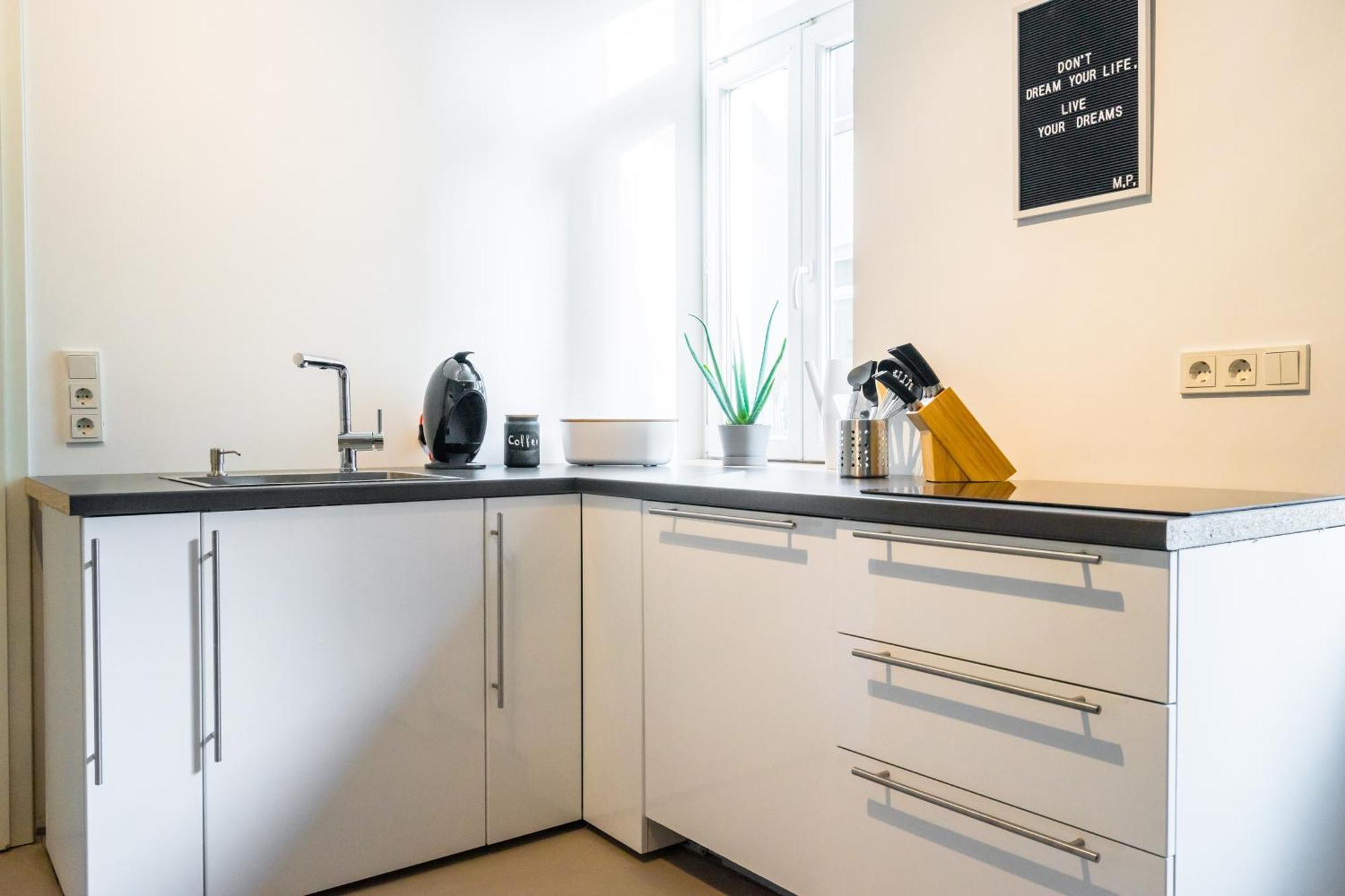 Home By Doni I Serviced Apartments I Ruhig I Zentral Nahe Rmcc, Staatsheater & Landtag ヴィースバーデン 部屋 写真